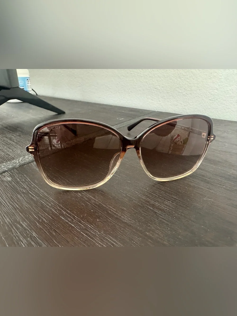 Gucci oversized sunglasses